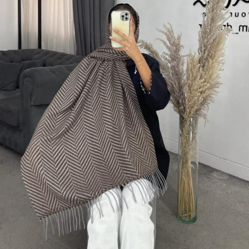 شال پاییزه راه راه کد 260176 - Image 3