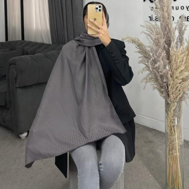 شال YSL کد 260218 - Image 12