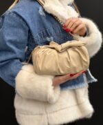 کیف پاسپورتی کد 280724