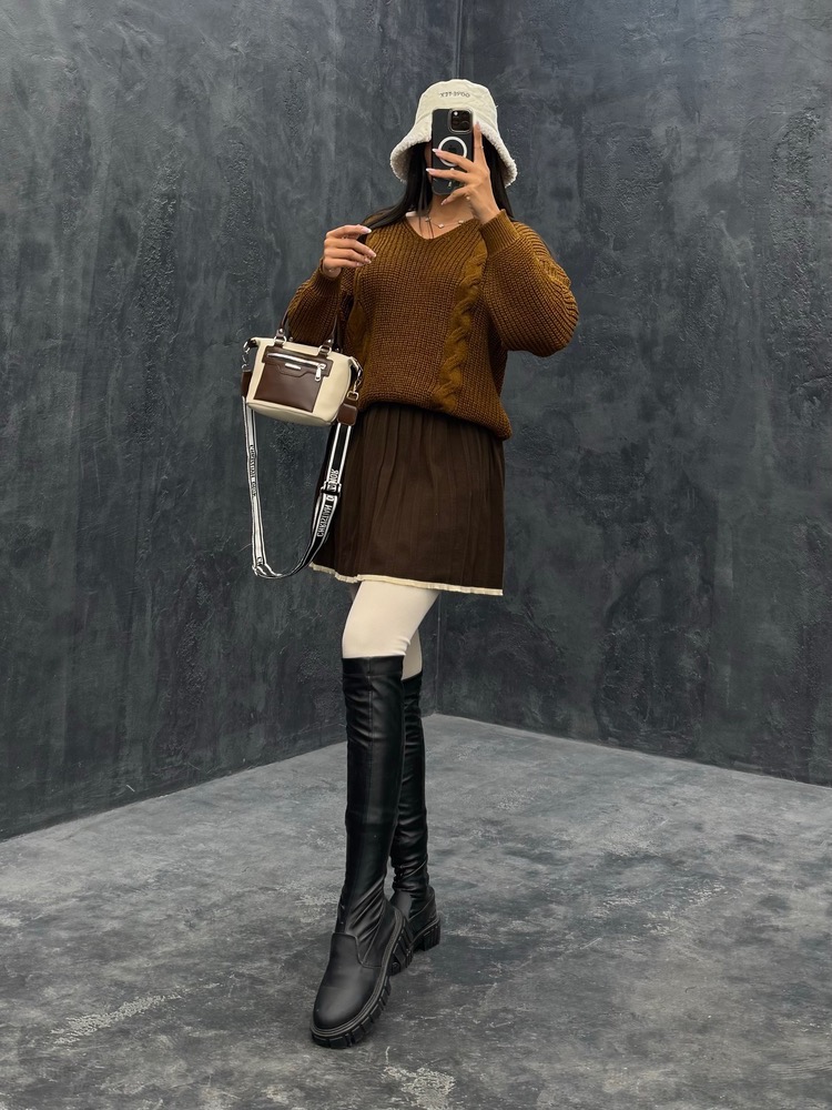 D96FAFB1-9CD7-4DF9-AA20-D39CA1196B41 بلوز کد 142989 - Image 1